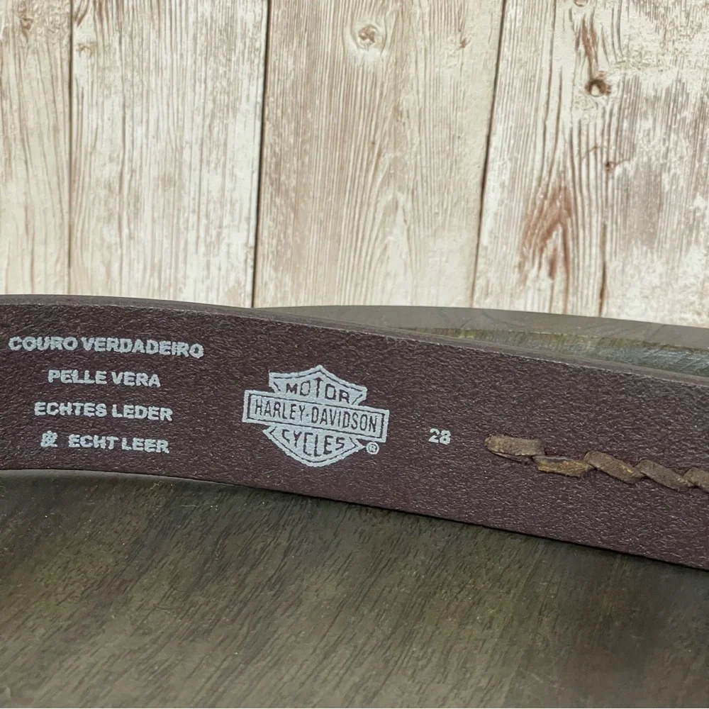 Harley Davidson Enameled‎ Buckle Leather Belt Size 28 Women